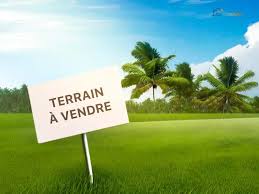 VNA INNOVATION : VENTE DE TERRAIN